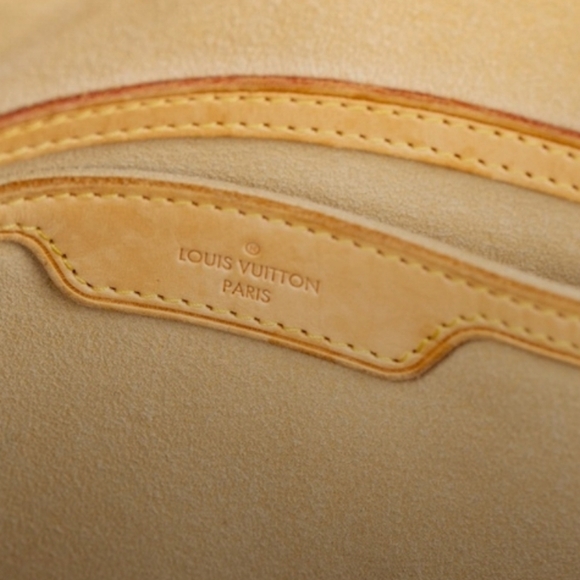 Louis Vuitton Monogram Retiro Vintage Handbag/ RESELLER ITEM - Picture 9 of 14